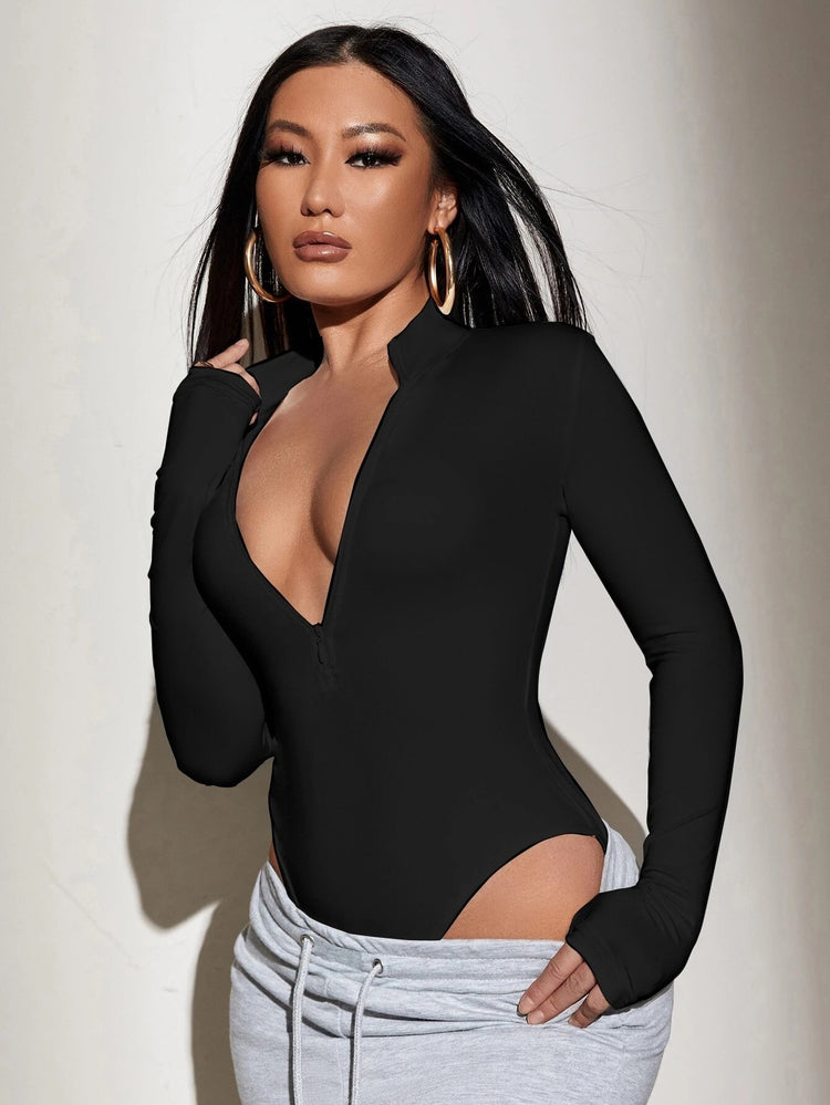 Body sgambato a maniche lunghe con zip frontale