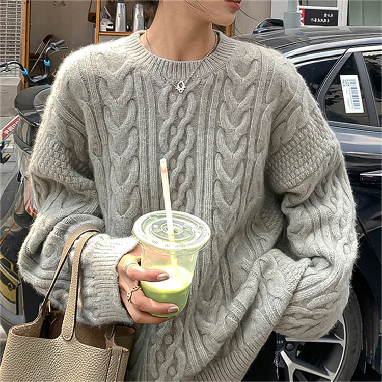 Maglione a trecce da donna con girocollo e vestibilità ampia