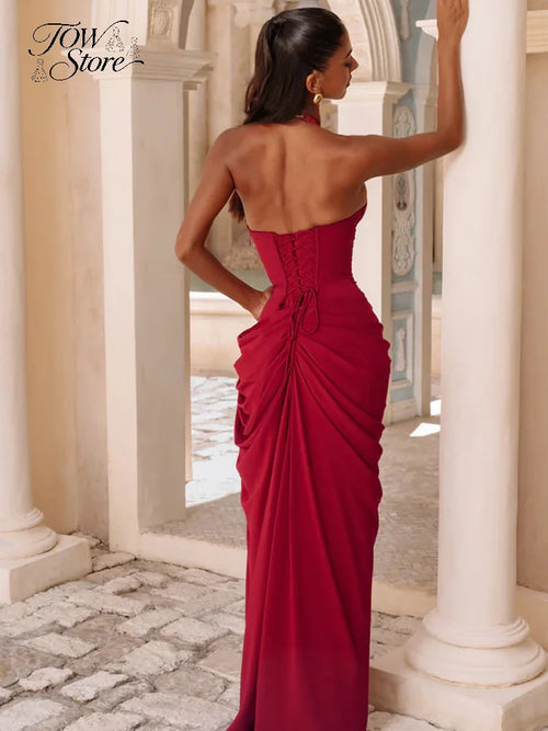 Abito Lungo Elegante con Collo all'Americana — Schiena Scoperta, Vita Segnata, Spacco Maxi