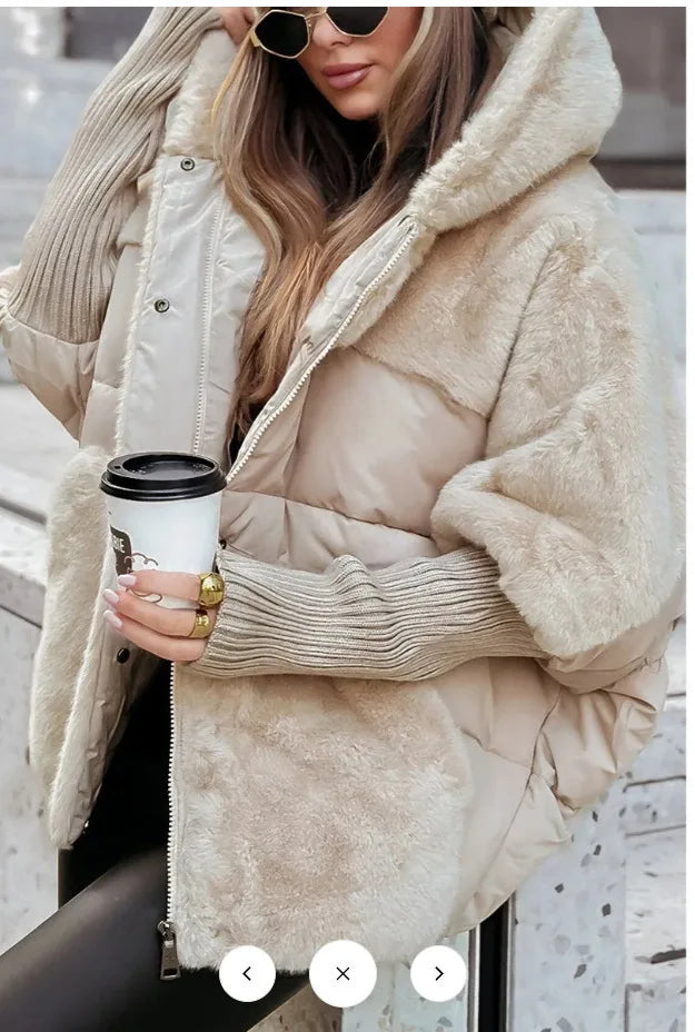 Giacca donna con cappuccio e inserti effetto pelliccia